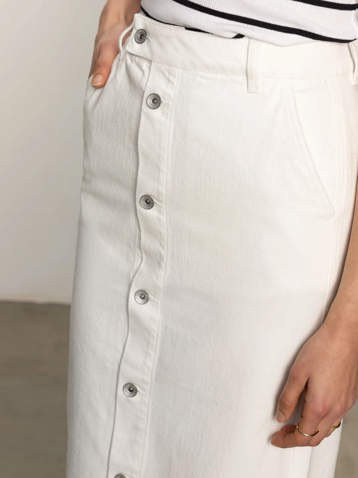 Carrier Denim Skirt Bleached White