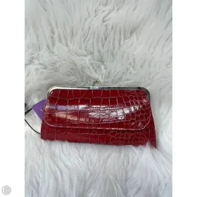 Clutch By Clothes Mentor, Size: Medium
