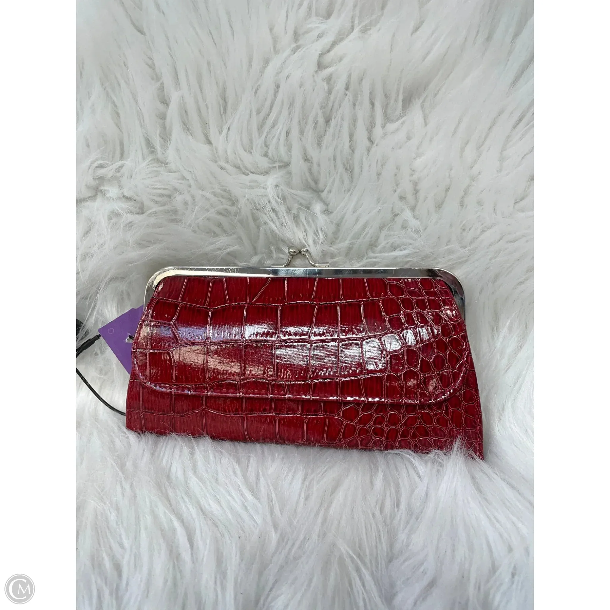 Clutch By Clothes Mentor, Size: Medium
