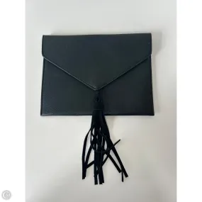 Clutch By Street Level, Size: Medium