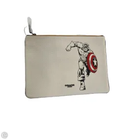 Clutch Captain America By Coach, Size: Large
