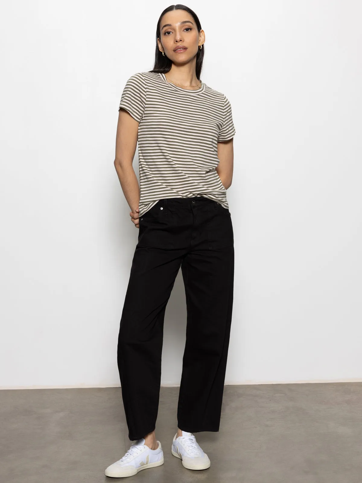 District Column Standard Rise Ankle Jean Black