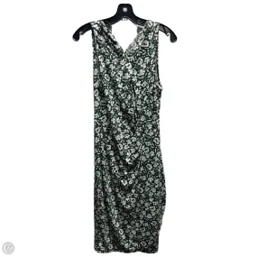 Dress Casual Short By Amazon Essentials In Green, Size: M