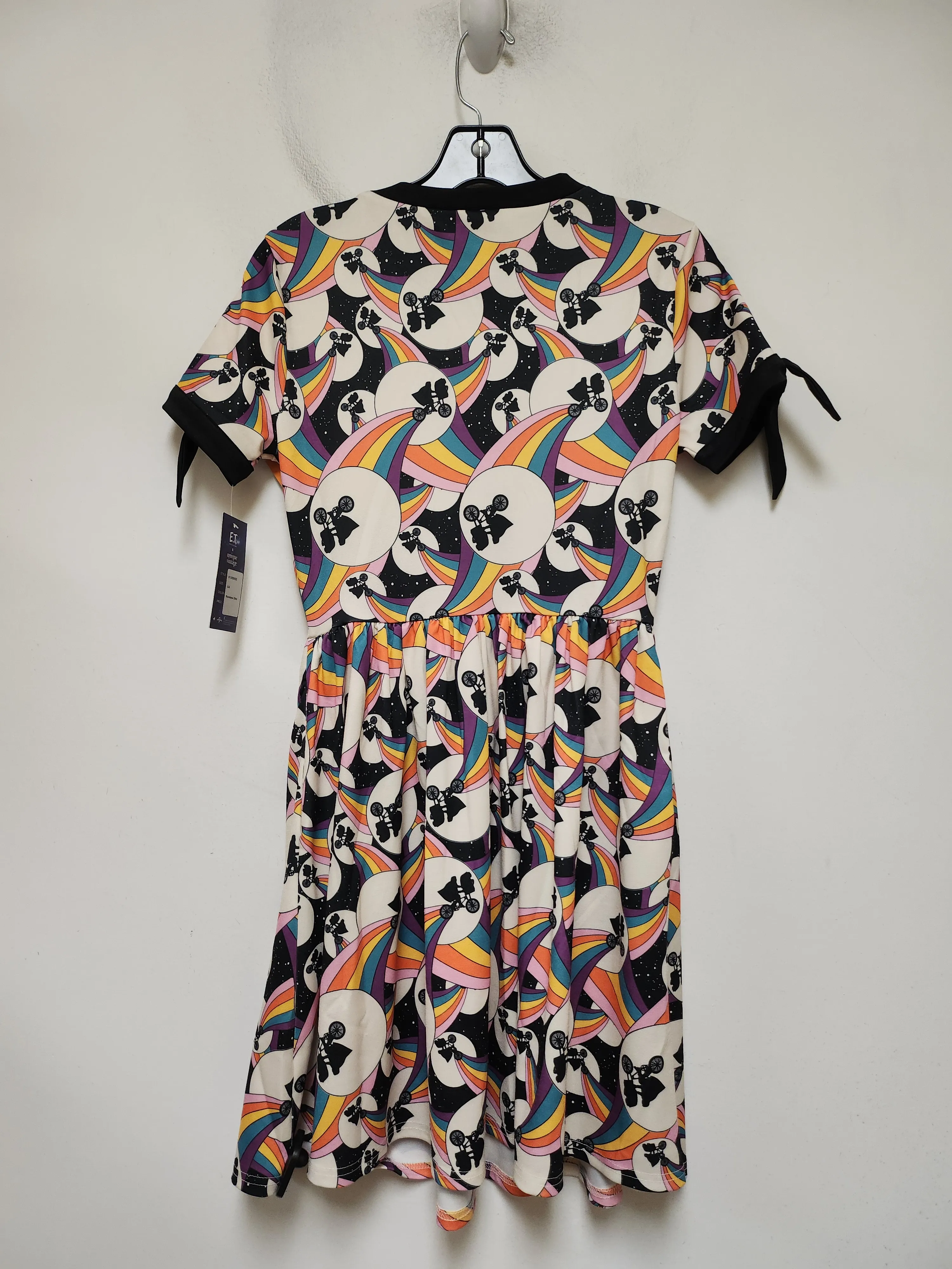 Dress Casual Short By Clothes Mentor  Size: S