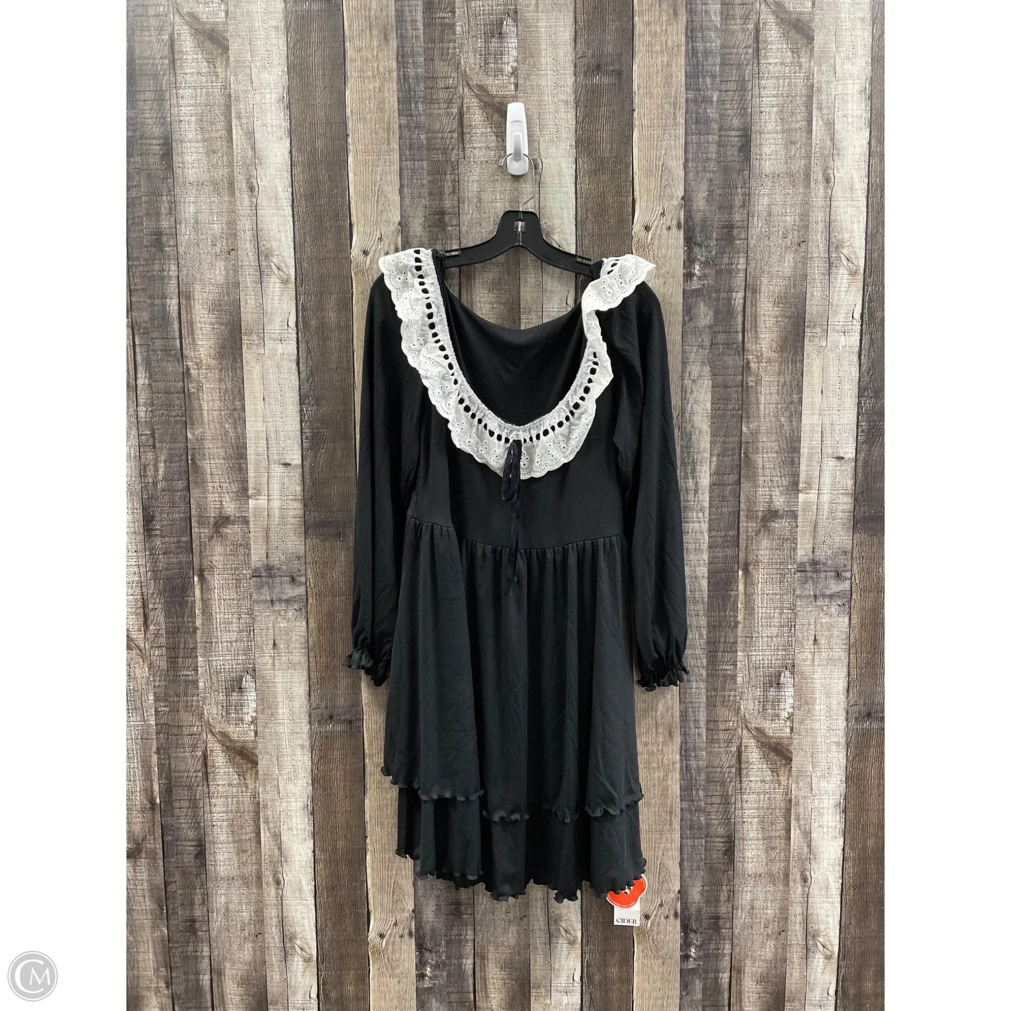 Dress Casual Short By Cmf In Black, Size: 1x