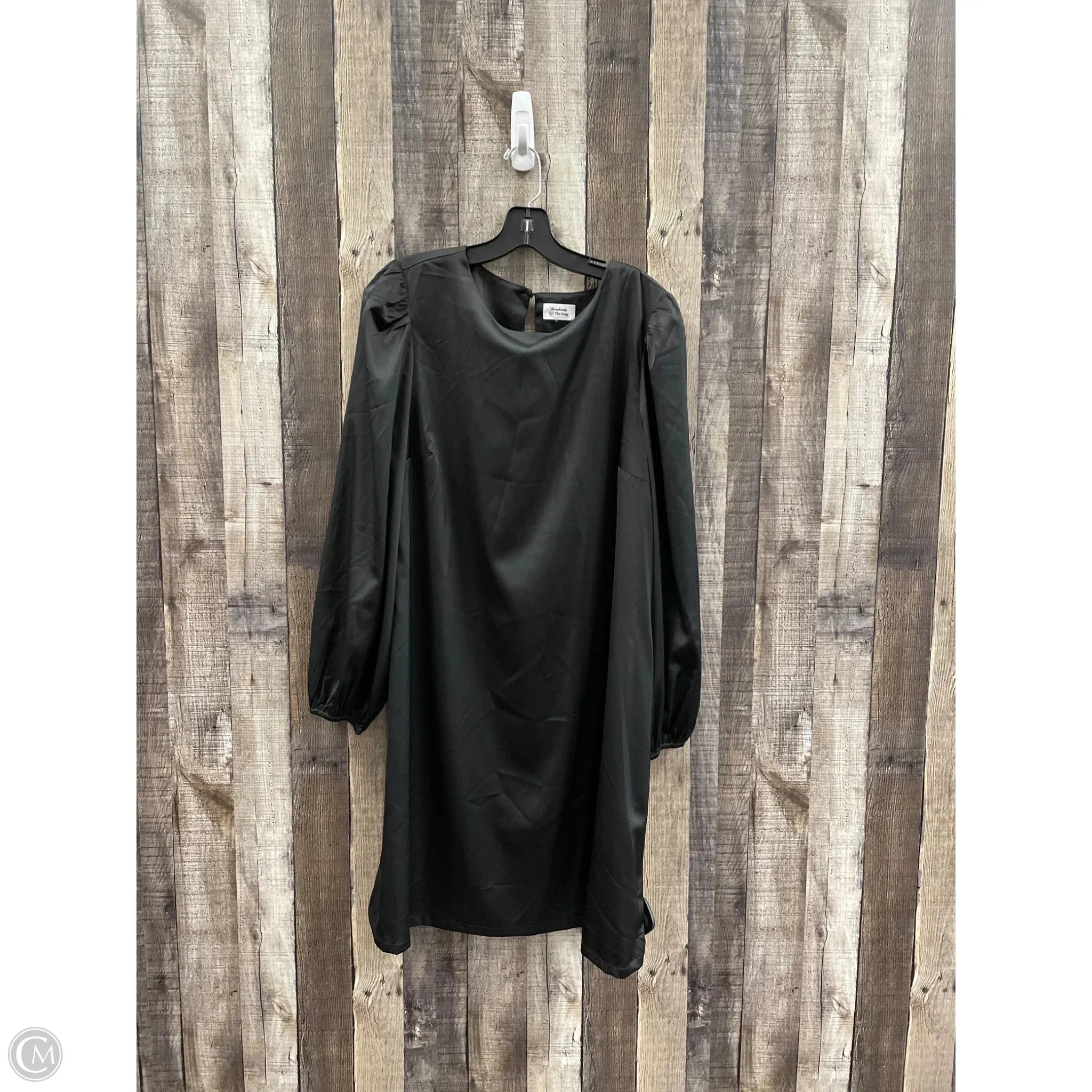 Dress Casual Short By Cmf In Black, Size: L