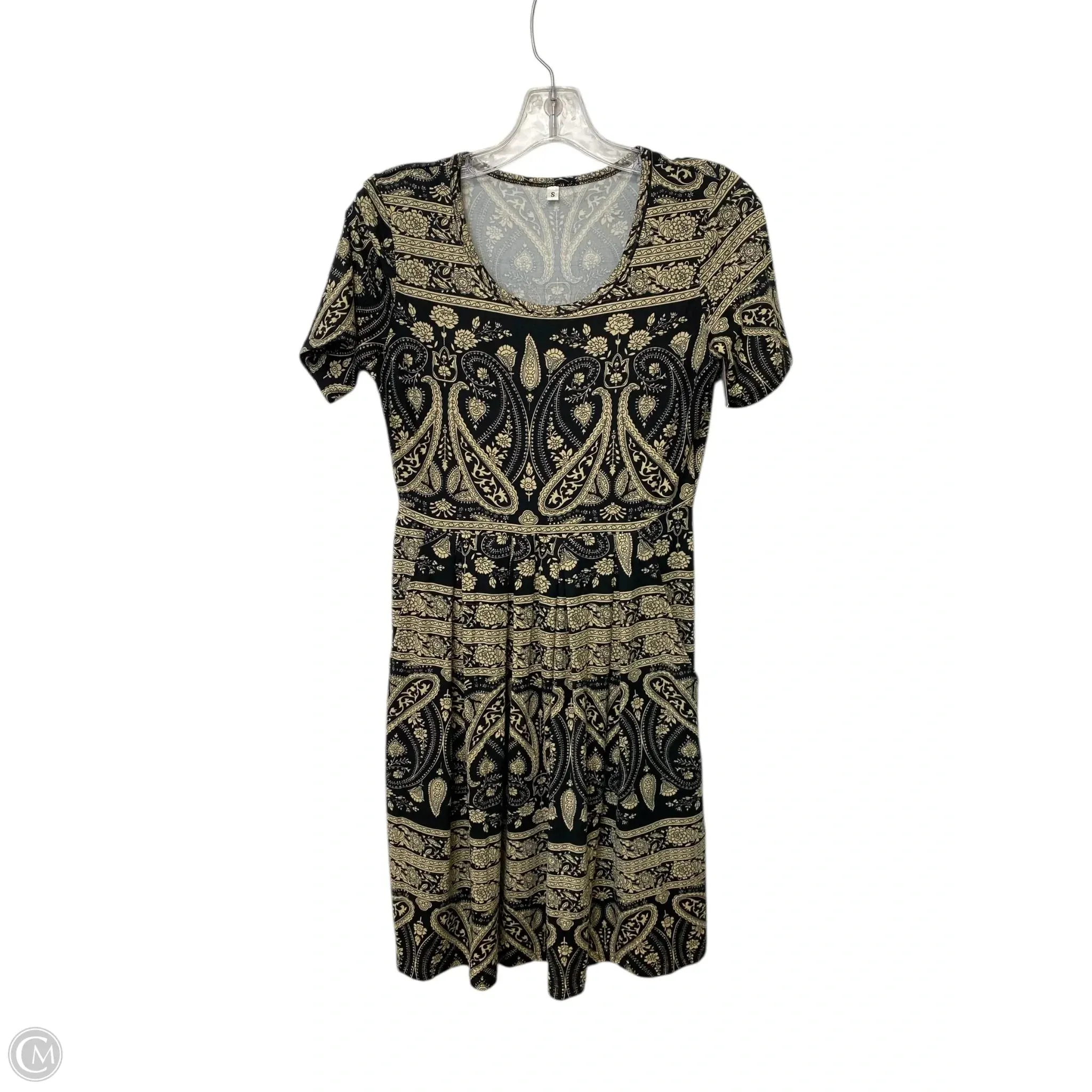 Dress Casual Short By Cmf In Black, Size: M