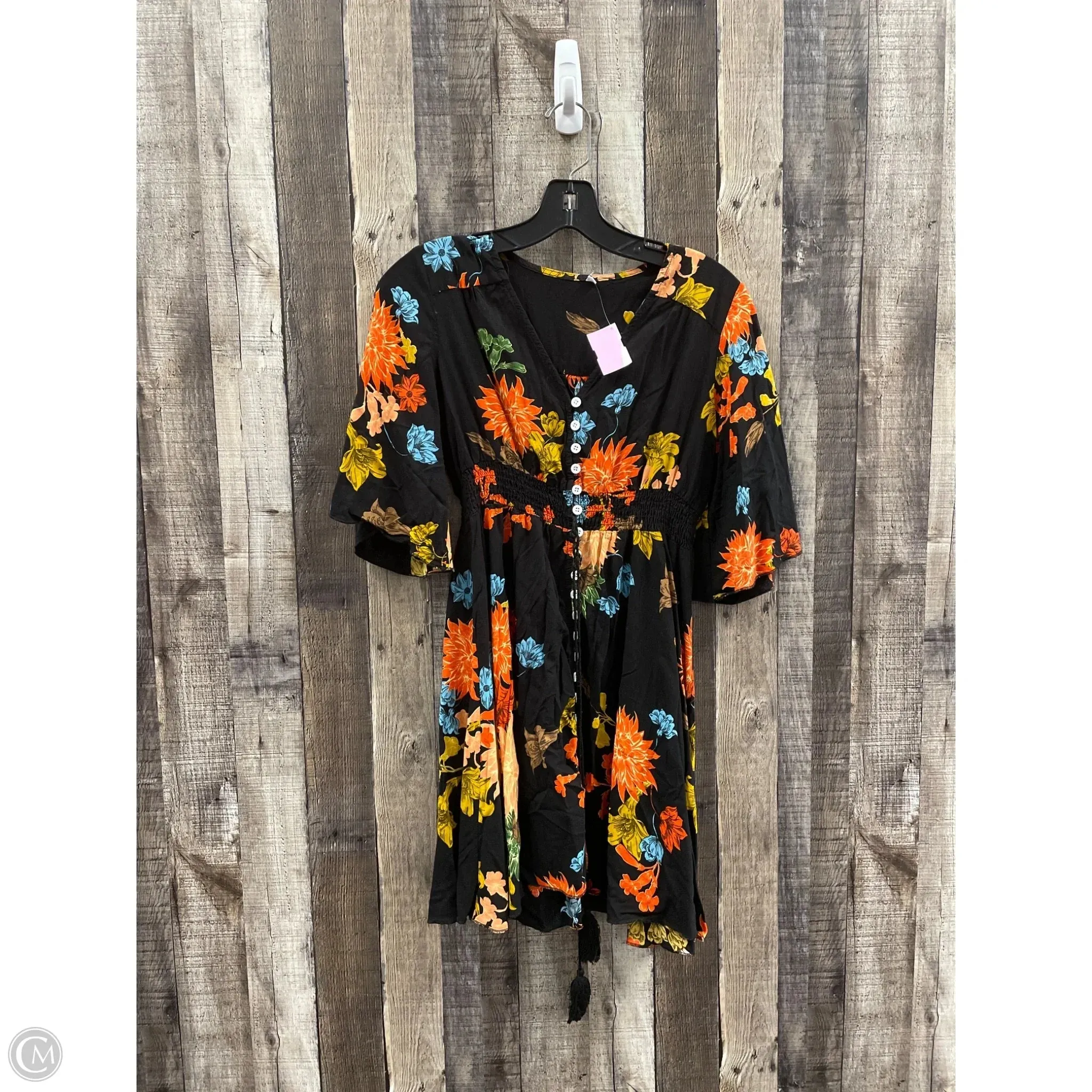 Dress Casual Short By Cmf In Black, Size: M