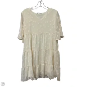 Dress Casual Short By Cmf In Cream, Size: M
