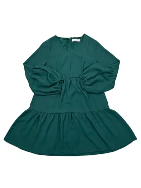 Dress Casual Short By Cmf In Green, Size:M