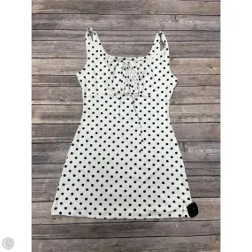 Dress Casual Short By Cmf In Polkadot Pattern, Size: L