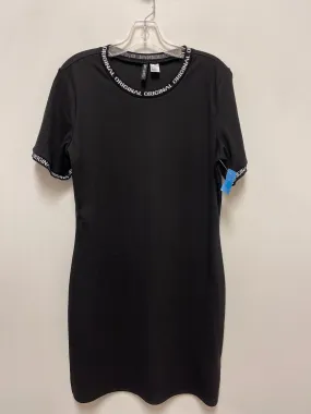 Dress Casual Short By Divided In Black, Size: Xl