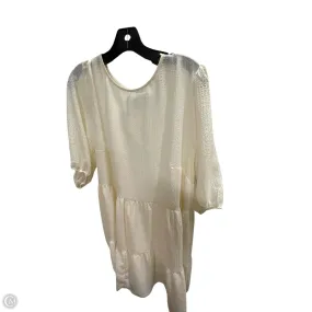 Dress Casual Short By Divided In Cream, Size: Xl