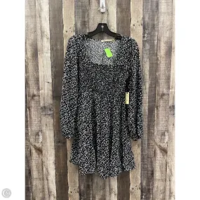 Dress Casual Short By Liberty Love In Black & White, Size: L