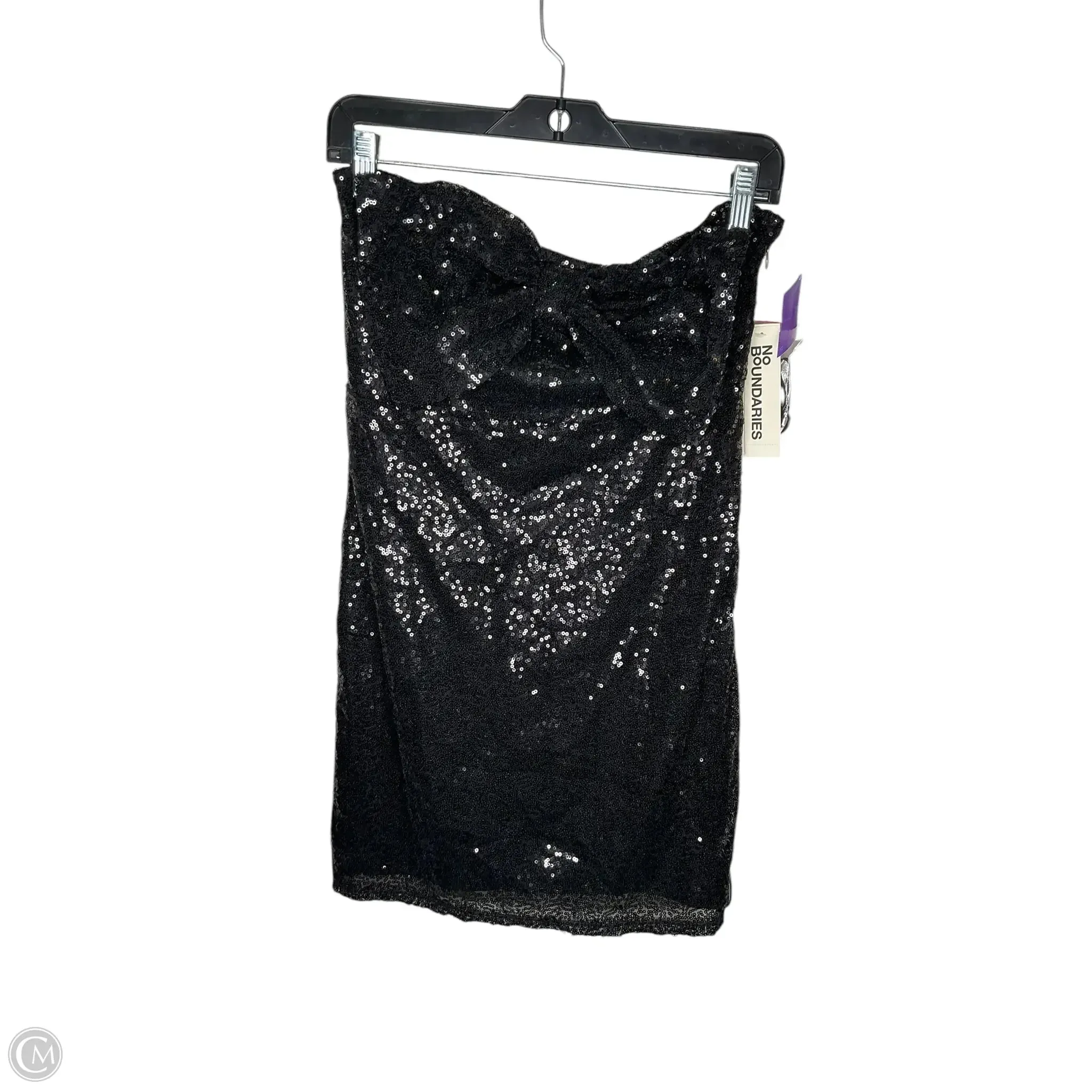 Dress Casual Short By No Boundaries In Black, Size: M