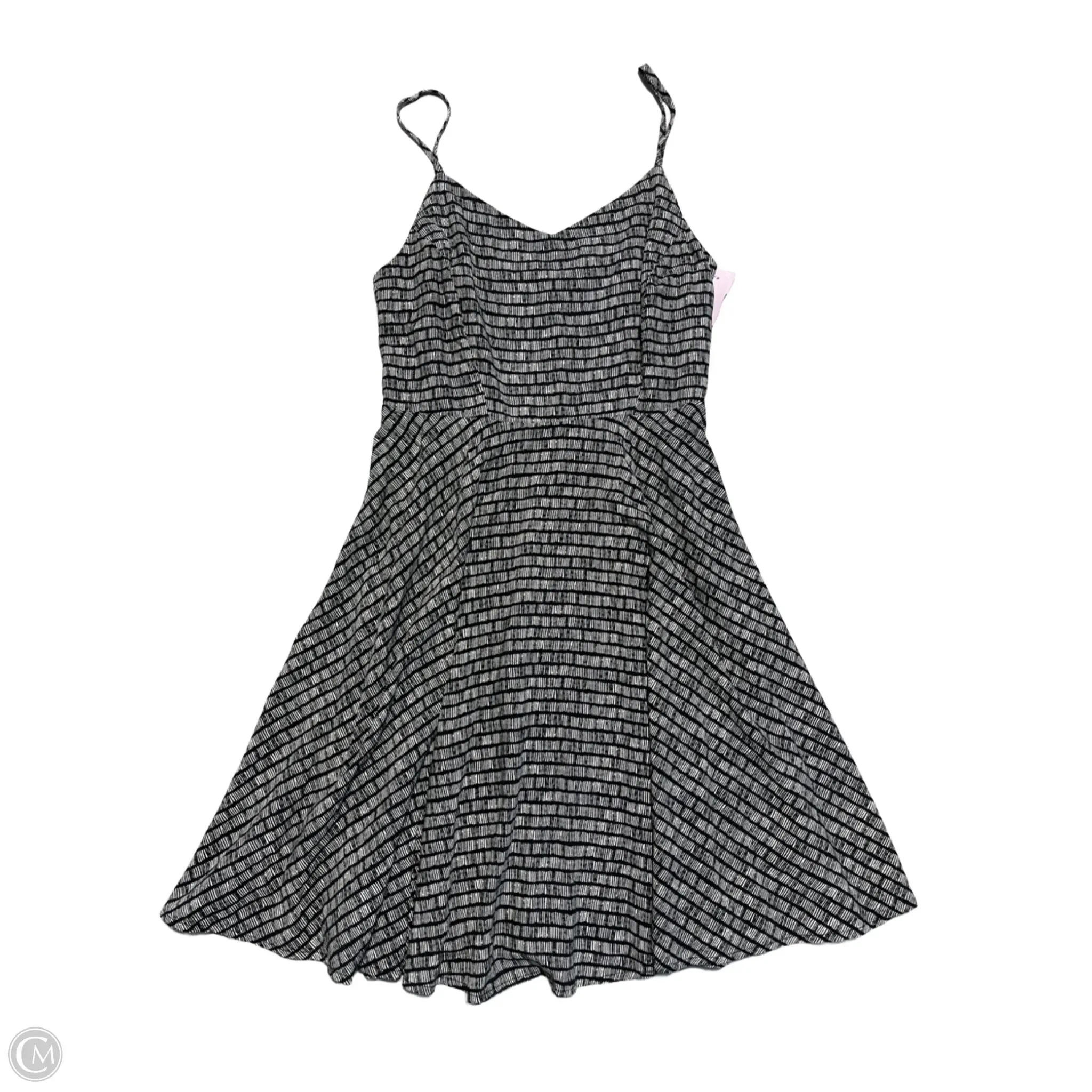 Dress Casual Short By Old Navy In Black & White, Size: S