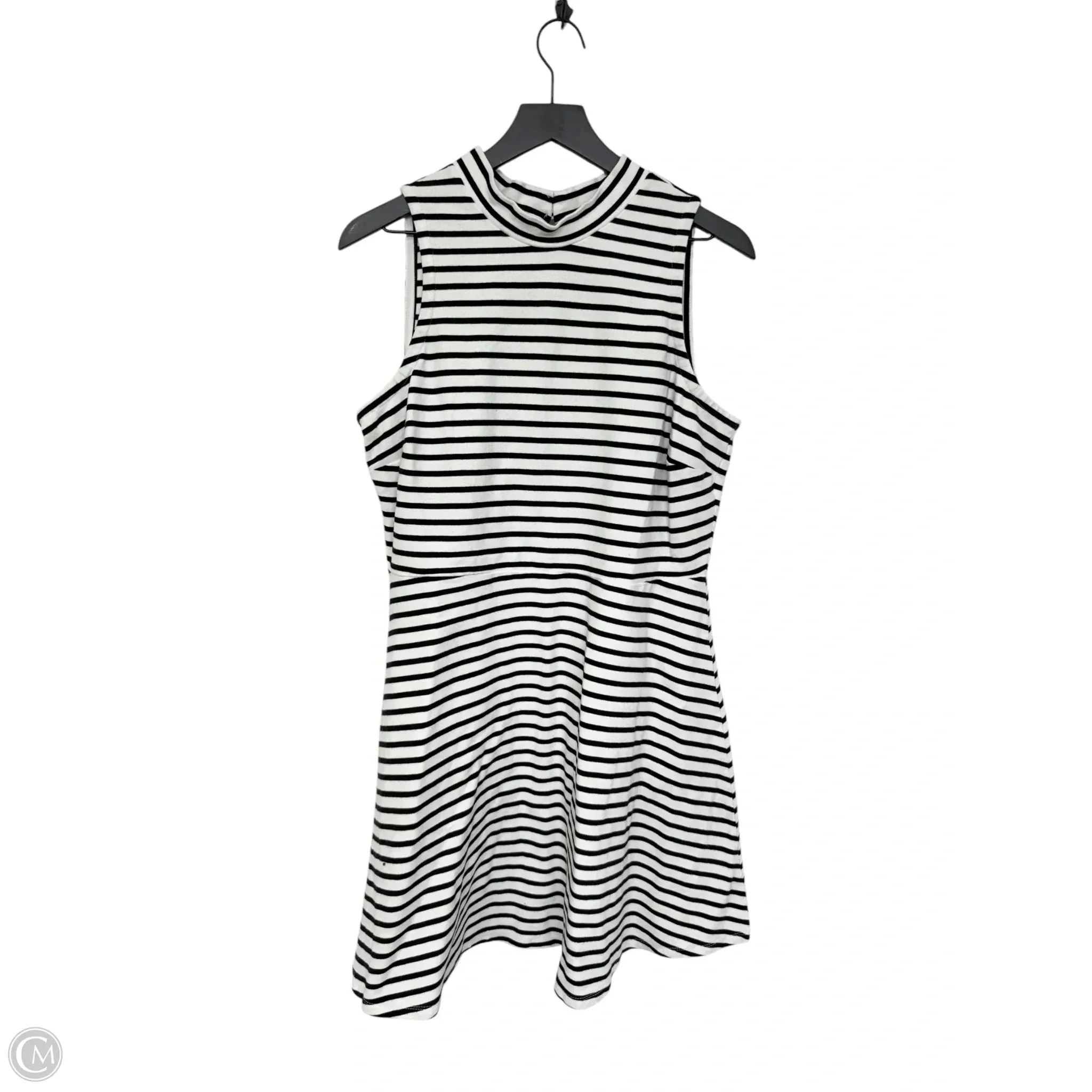 Dress Casual Short By Old Navy In Striped Pattern, Size: Xl