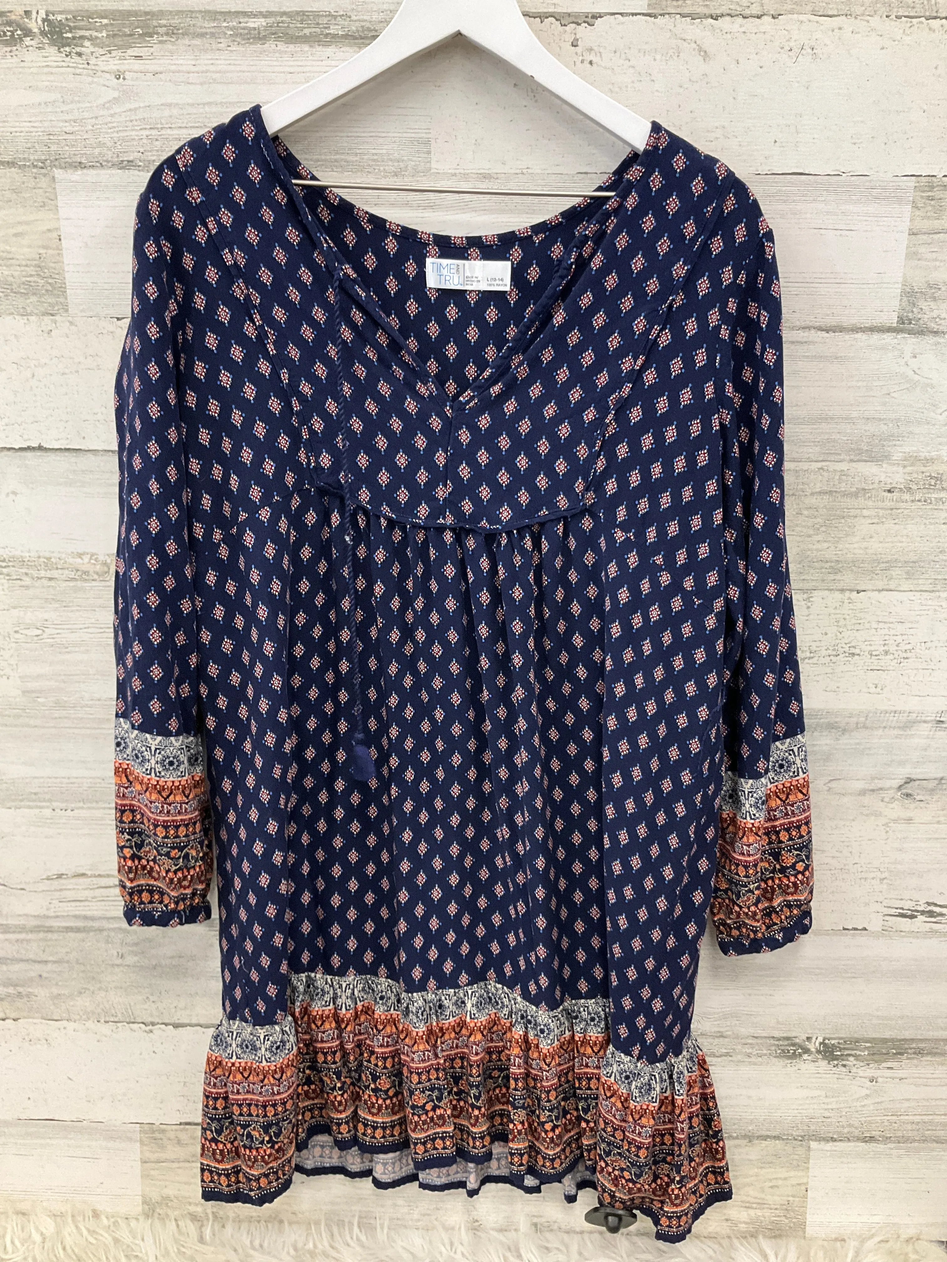 Dress Casual Short By Time And Tru In Blue, Size: L