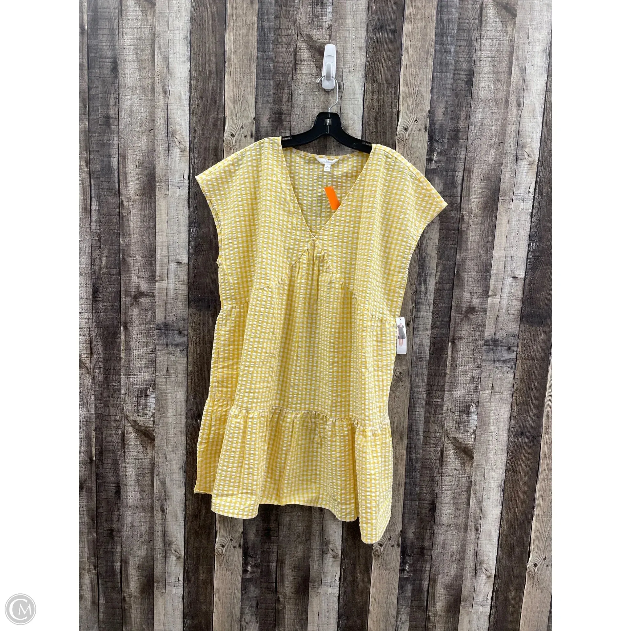 Dress Casual Short By Time And Tru In White & Yellow, Size: Xl