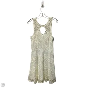Dress Casual Short By Trixxi In Cream, Size: M