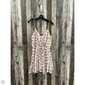 Dress Casual Short By Trixxi In Floral Print, Size: L