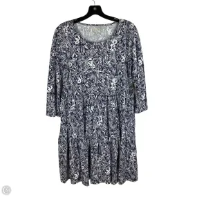 Dress Designer By Lilly Pulitzer In Blue & White, Size: M
