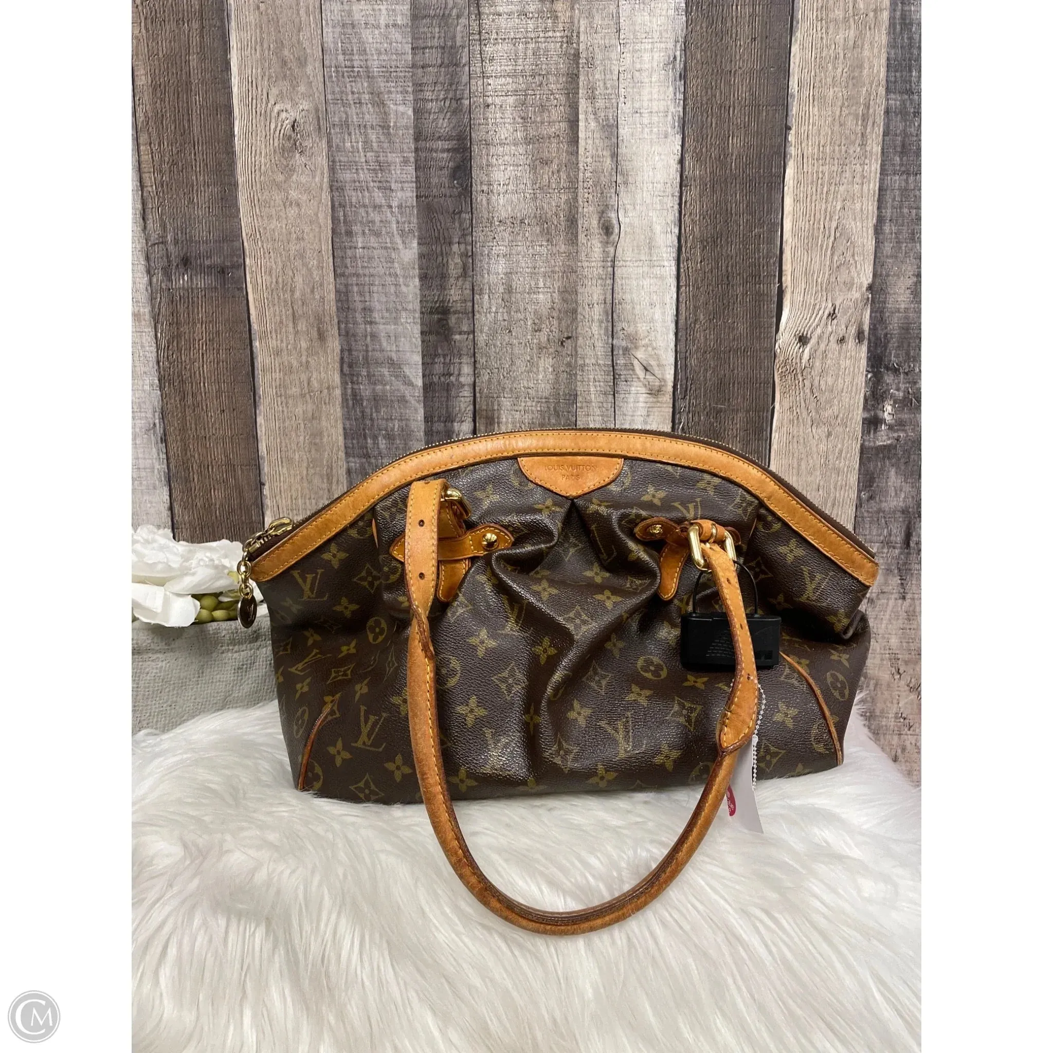 Handbag Luxury Designer By Louis Vuitton, Size: Large