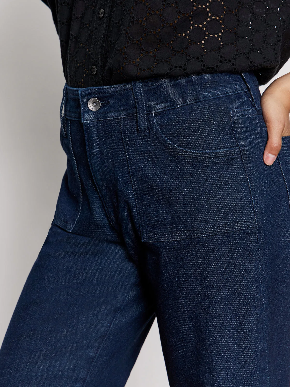 League Crop Jeans Plot Twist