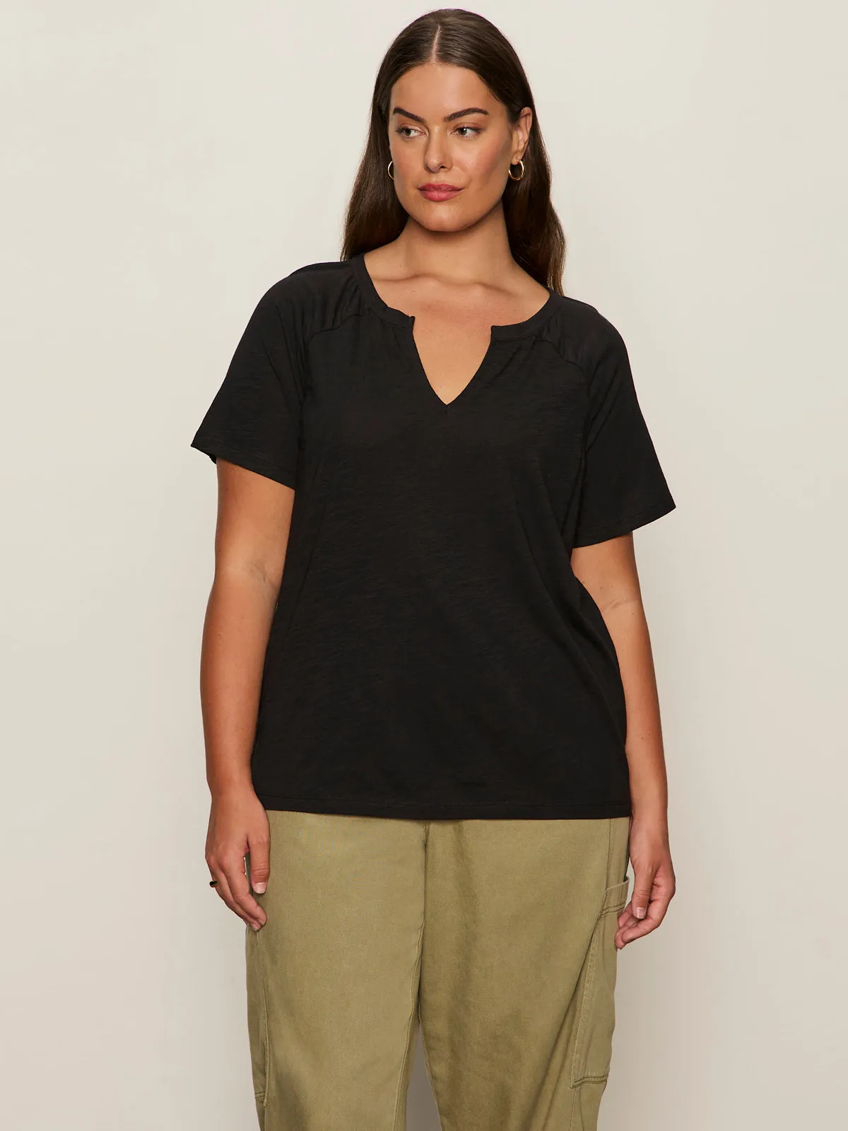 Notch Neck Tee Black Extended Sizing