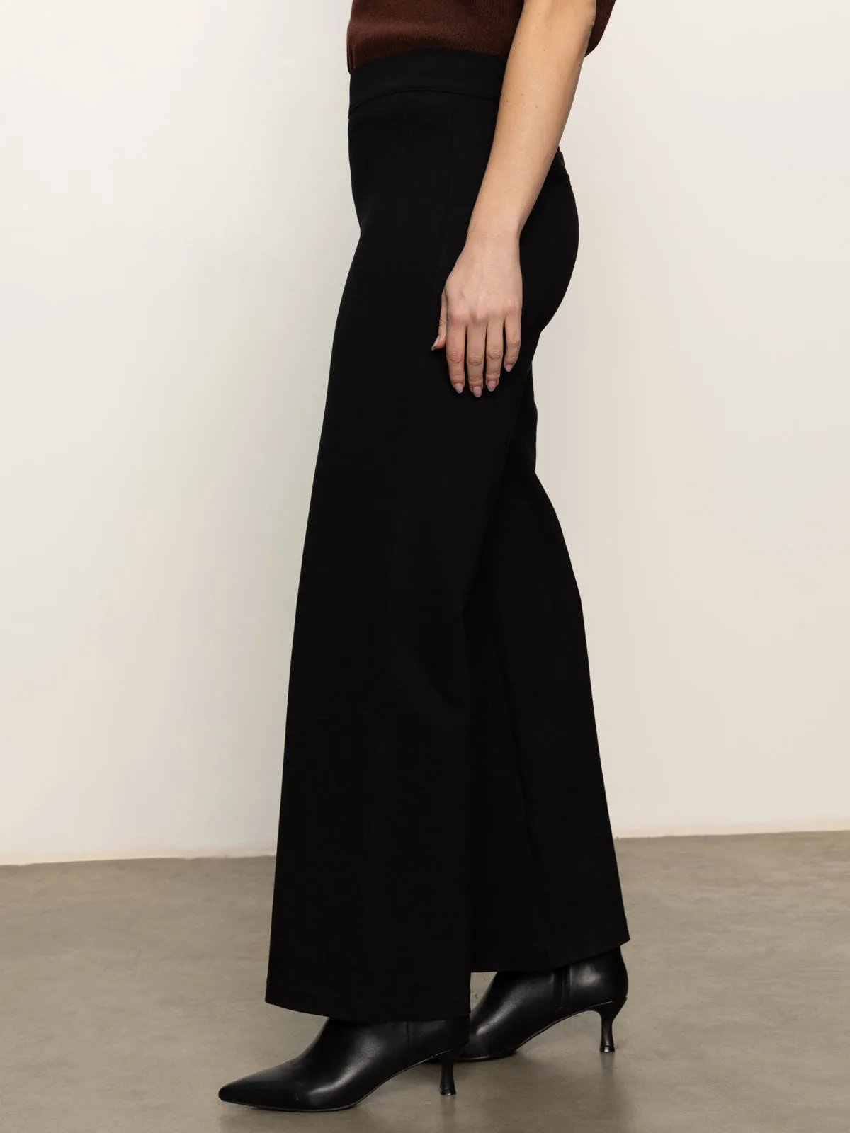 Runway Wide Leg Legging Black