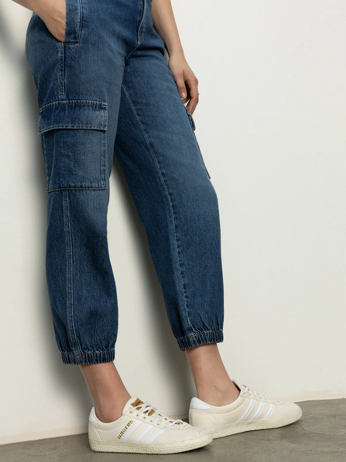 Take Over Jogger Mid-Rise Jeans Wow Me