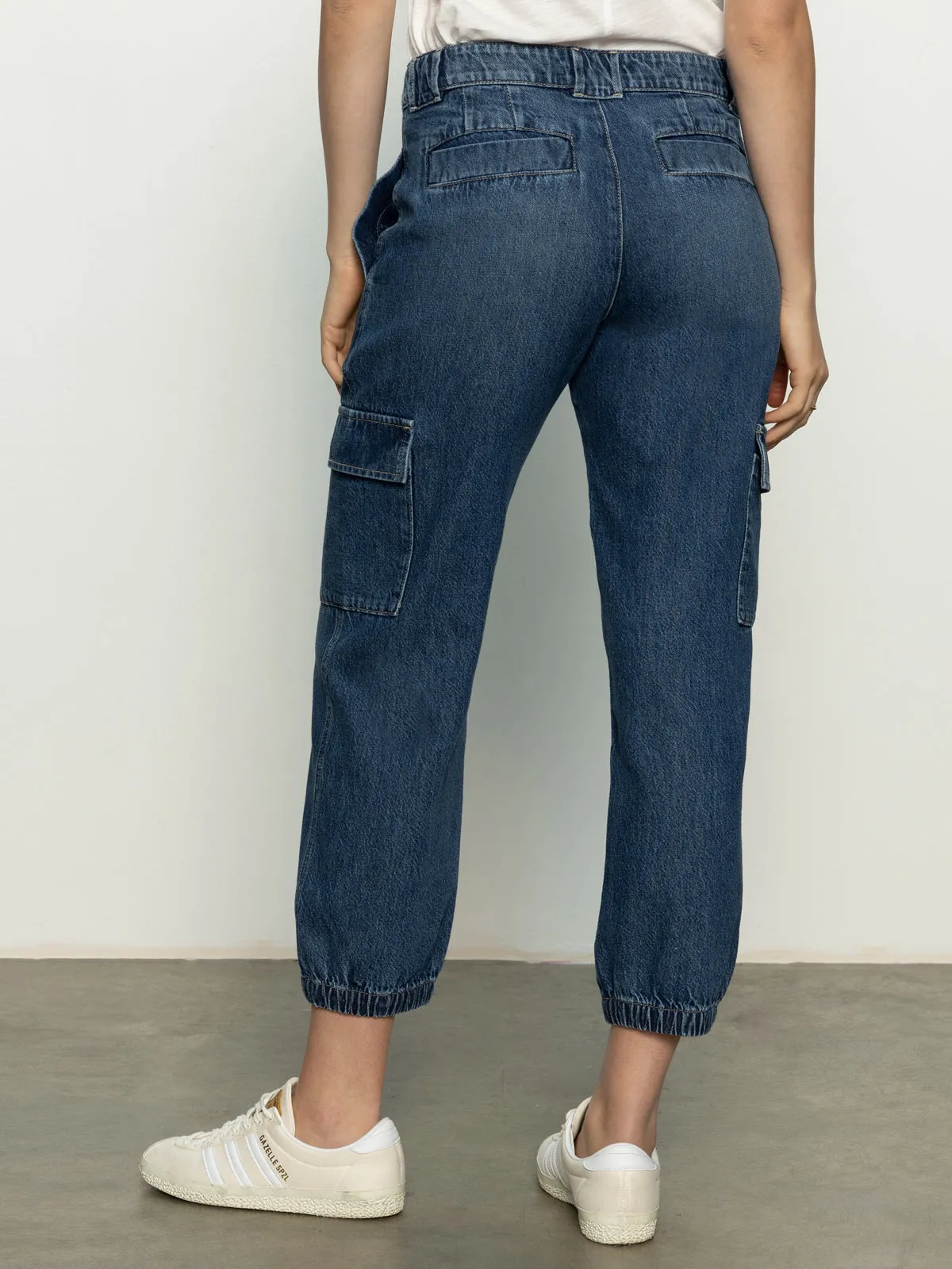 Take Over Jogger Mid-Rise Jeans Wow Me