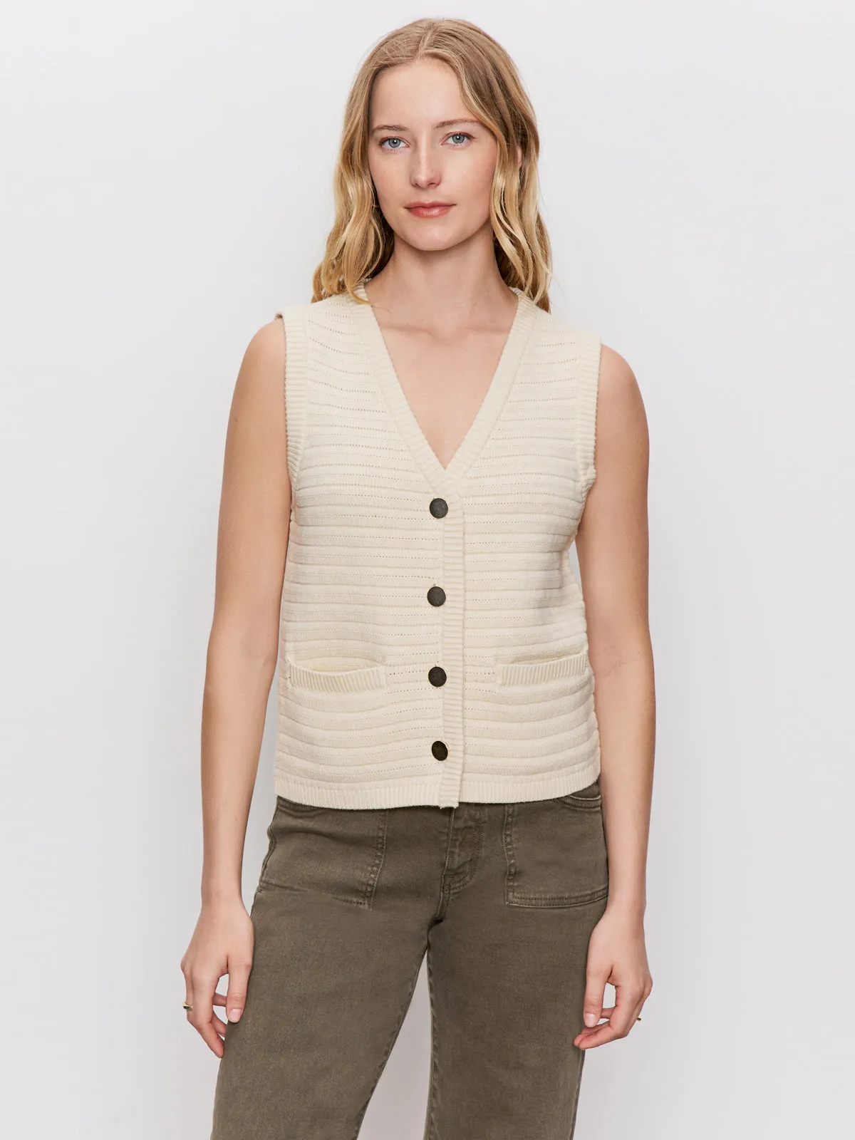 Textured Sweater Vest Macrame