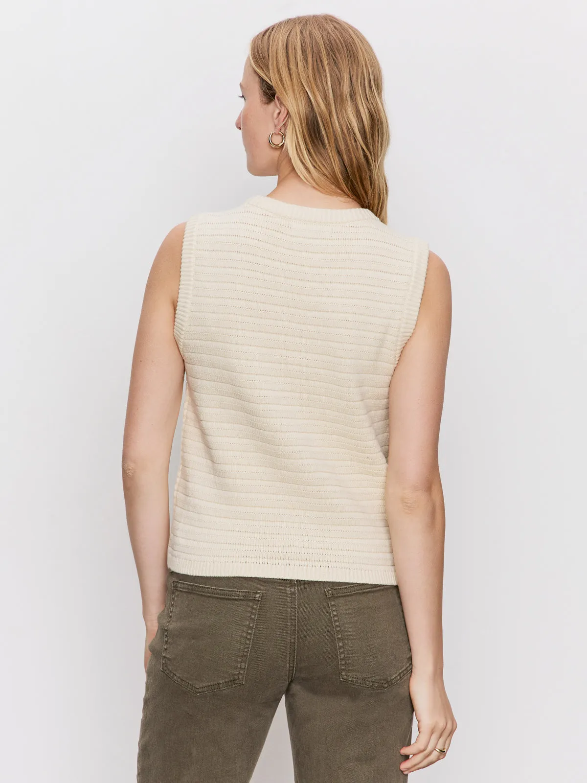 Textured Sweater Vest Macrame