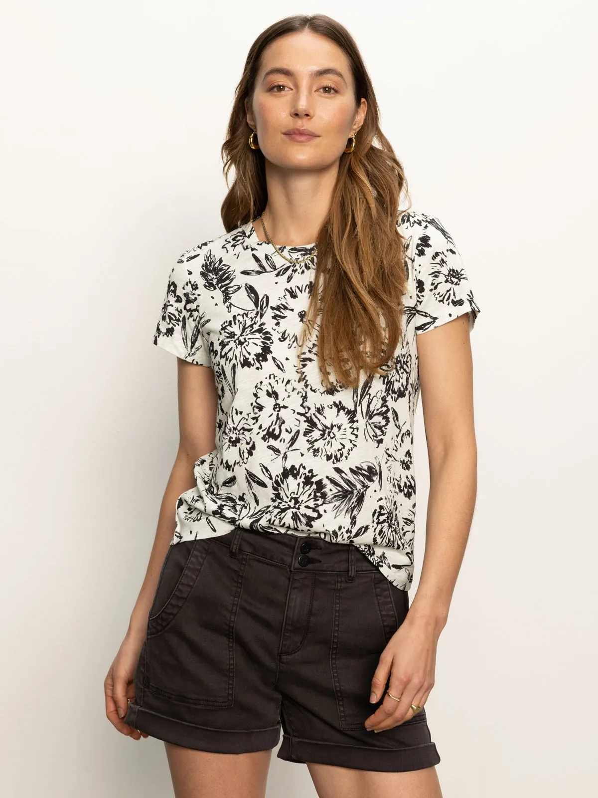 The Perfect Tee Black Meadow