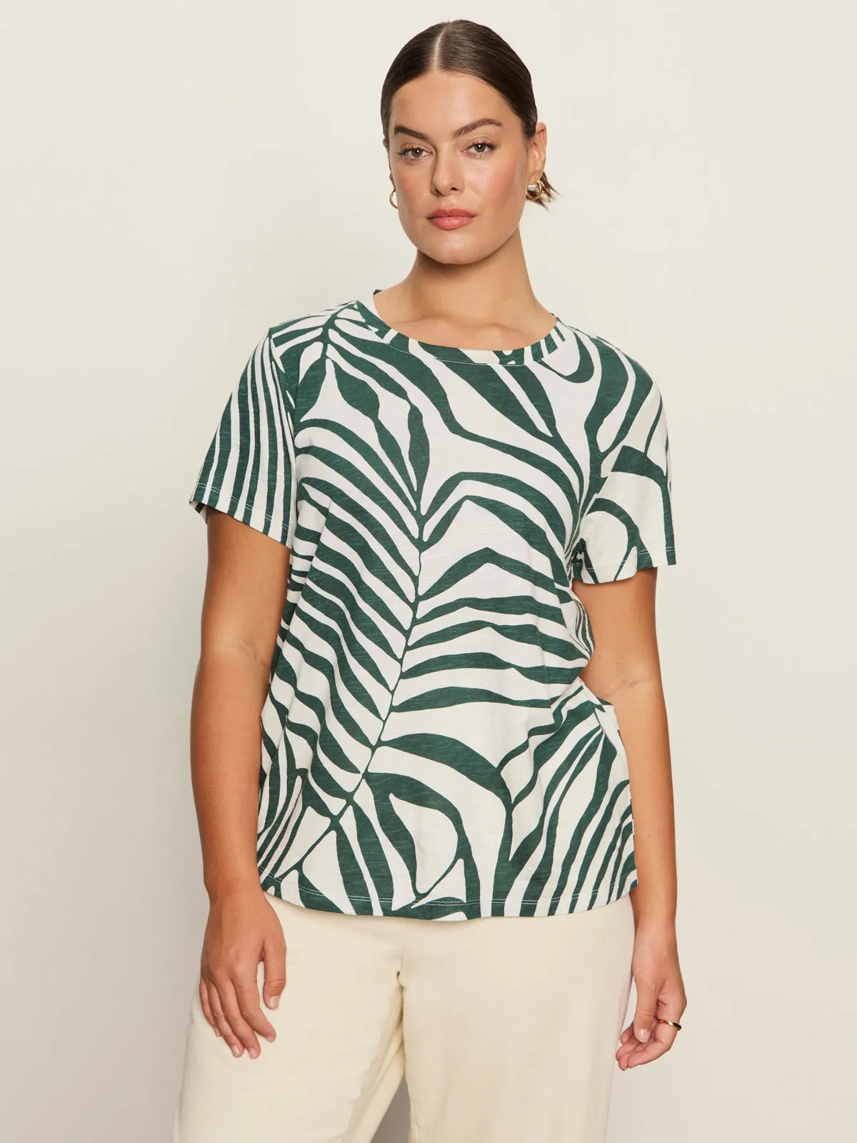 The Perfect Tee Green Oasis Extended Sizing