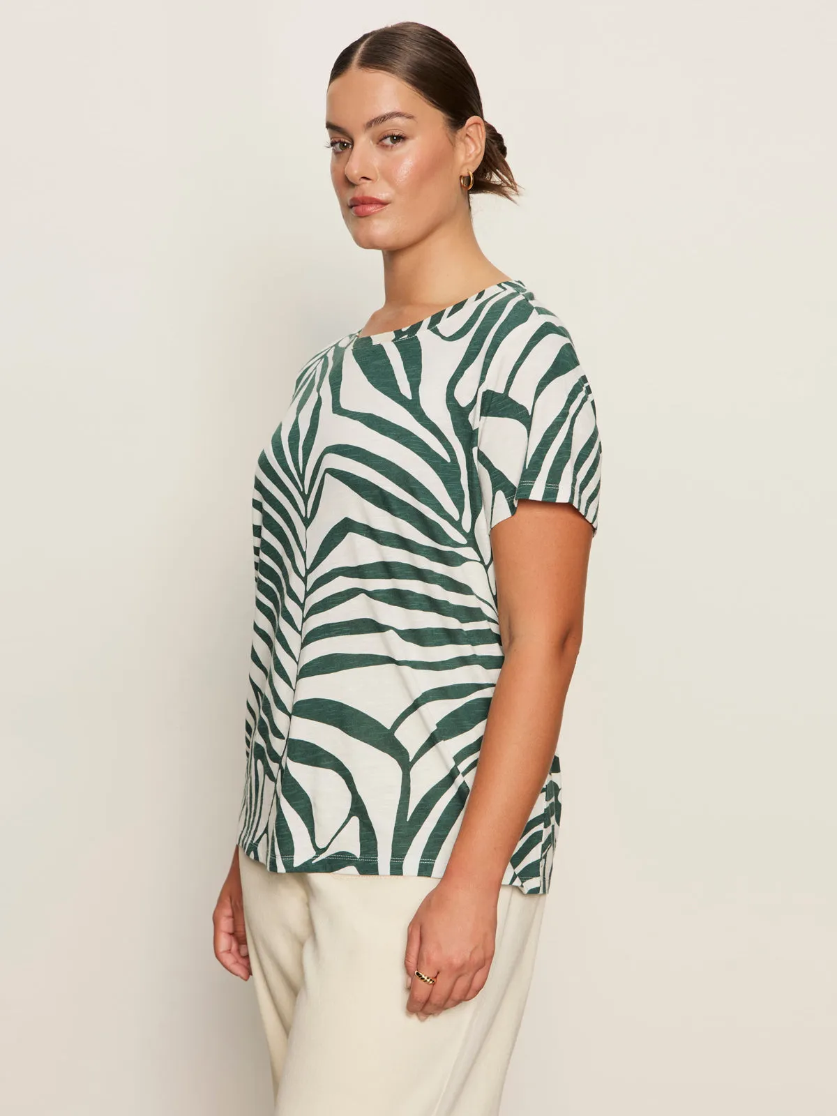 The Perfect Tee Green Oasis Extended Sizing