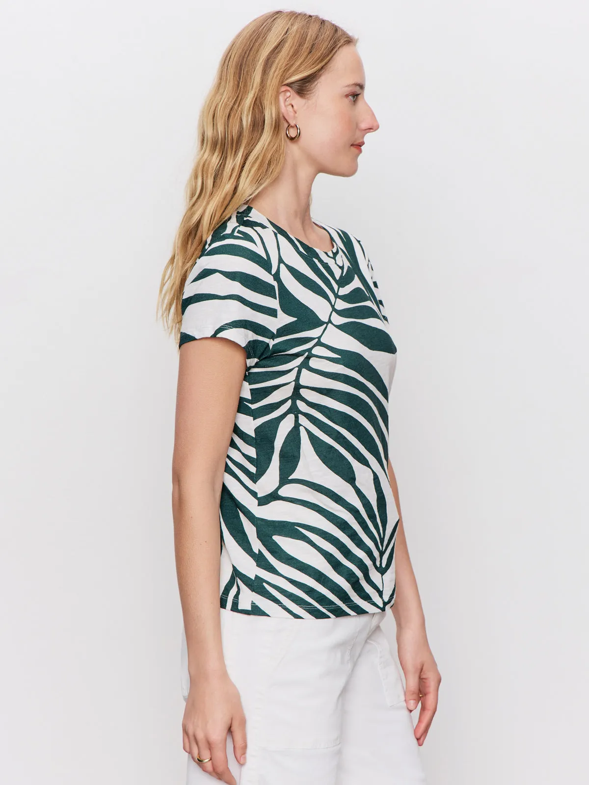 The Perfect Tee Green Oasis