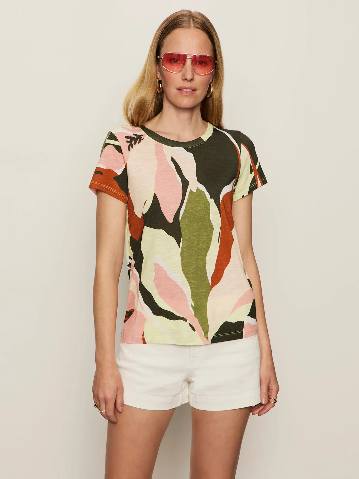 The Perfect Tee Reef Vibes