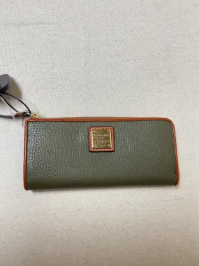 Wallet Designer By Dooney And Bourke In Green, Size:Medium