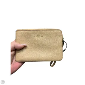 Wristlet Designer By Coach, Size: Medium